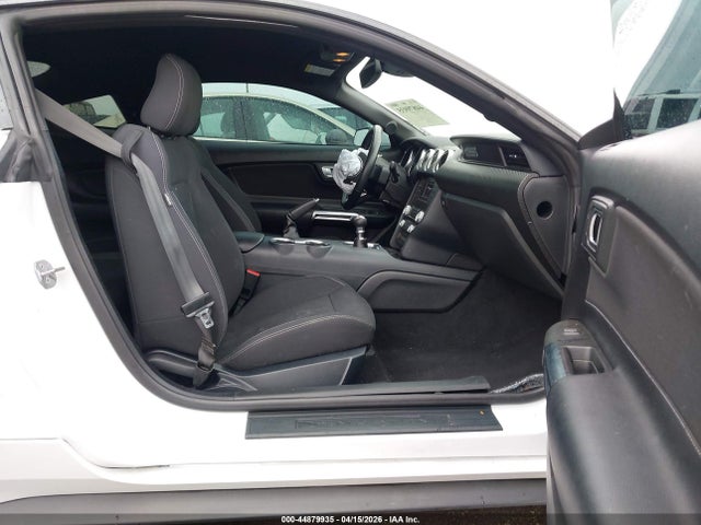 Продаж на аукціоні авто 2021 Ford Mustang Ecoboost Fastback, vin: 1FA6P8TH1M5137565, номер лоту: 44879935
