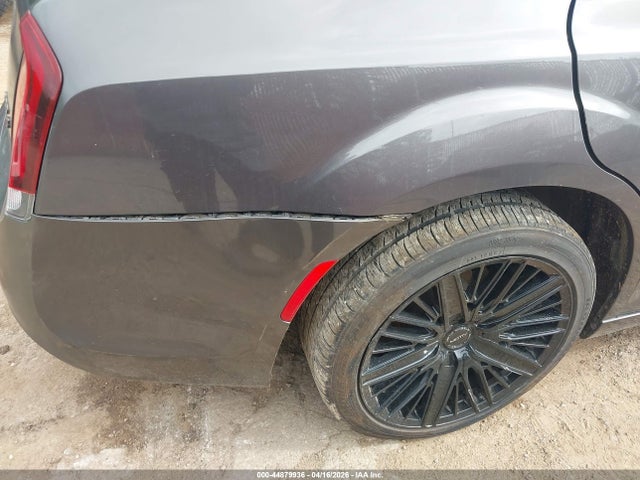 Aukcja sprzedaży 2021 Chrysler 300 300s, vin: 2C3CCABG9MH626284, numer aukcji: 44879936