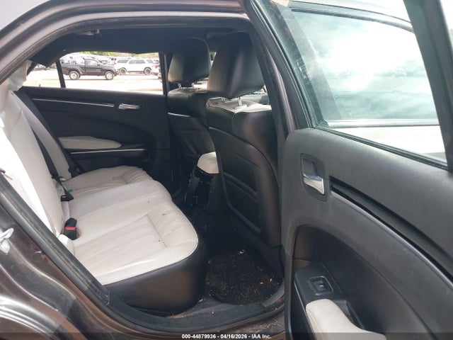 Aukcja sprzedaży 2021 Chrysler 300 300s, vin: 2C3CCABG9MH626284, numer aukcji: 44879936