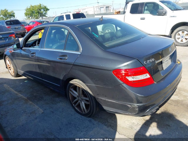 WDDGF4HB5EG222340 Mercedes-Benz C 250 Sport