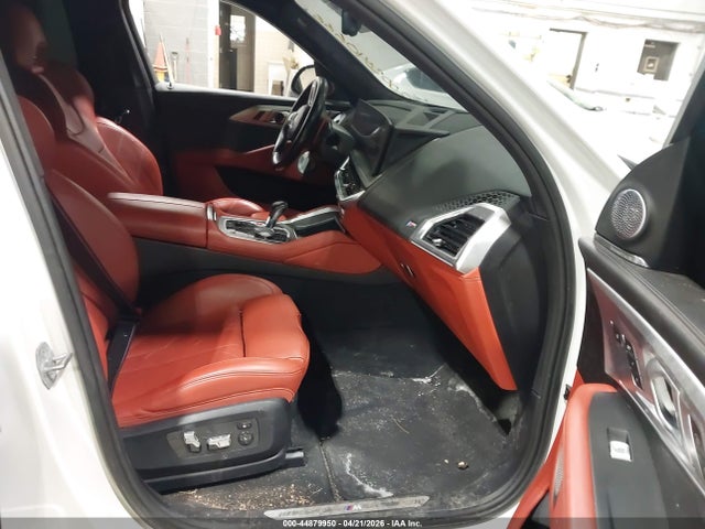 Продаж на аукціоні авто 2023 Bmw Xm, vin: 5YM23CS08P9R93789, номер лоту: 44879950