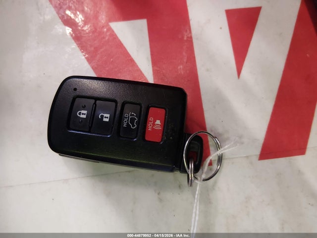Продаж на аукціоні авто 2020 Toyota Sequoia Platinum, vin: 5TDDY5G12LS177995, номер лоту: 44879952