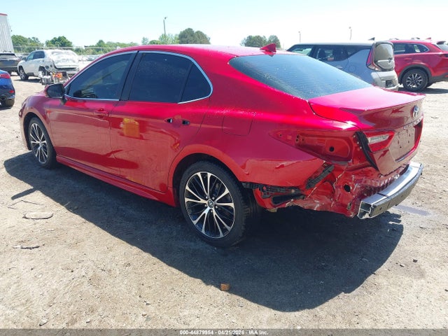 44879954 :رقم المزاد ، 4T1B11HK1KU199729 vin ، 2019 Toyota Camry Se مزاد بيع