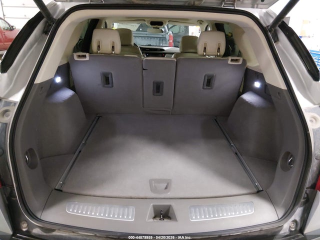 44879959 :رقم المزاد ، 1GYKNBRS7HZ195526 vin ، 2017 Cadillac Xt5 Luxury مزاد بيع