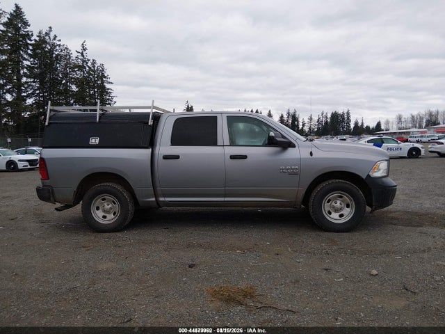 3C6RR7KG1LG205365 RAM 1500 Classic Tradesman 4x4 5&#039;7 Box