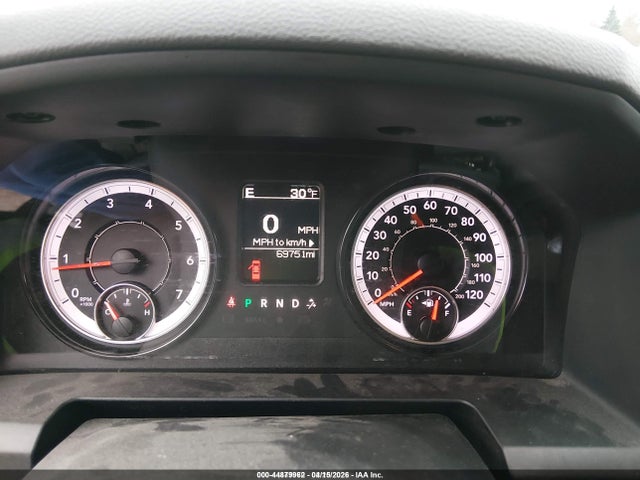 3C6RR7KG1LG205365 RAM 1500 Classic Tradesman 4x4 5&#039;7 Box