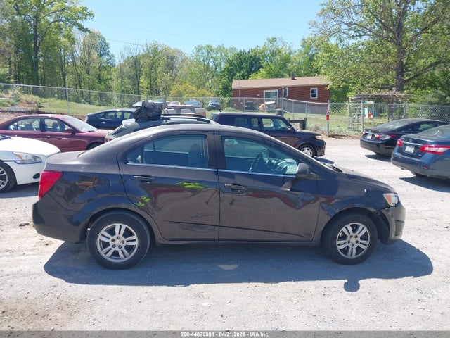 Продажа на аукционе авто 2016 Chevrolet Sonic Lt Auto, vin: 1G1JC5SH2G4138503, номер лота: 44879981