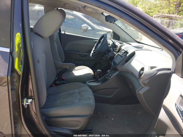 Продажа на аукционе авто 2016 Chevrolet Sonic Lt Auto, vin: 1G1JC5SH2G4138503, номер лота: 44879981