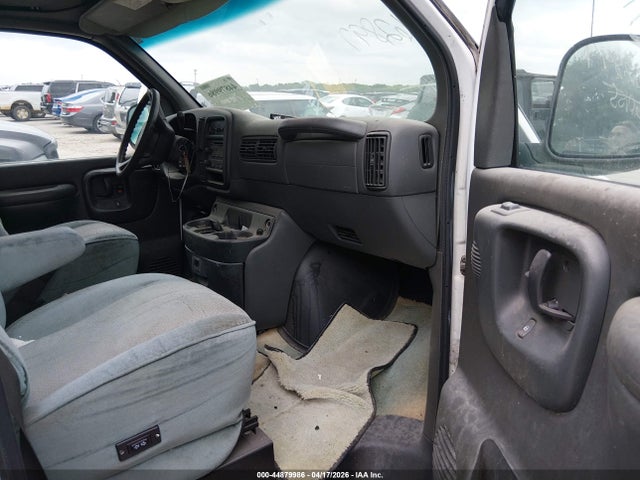 2002 Chevrolet Express Cargo Van მანქანა იყიდება აუქციონზე, vin: 1GCHG39R121233609, აუქციონის ნომერი: 44879986