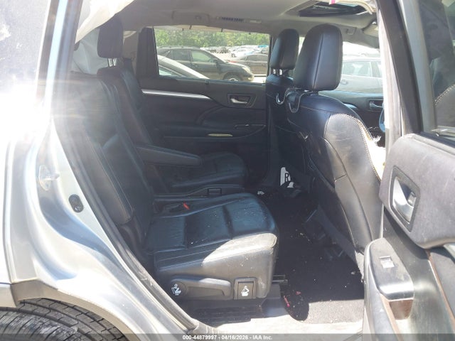 Aukcja sprzedaży 2016 Toyota Highlander Xle V6, vin: 5TDJKRFH9GS285160, numer aukcji: 44879997