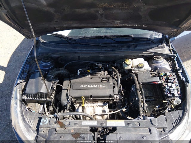 1G1PA5SHXE7465484 Chevrolet Cruze Ls Auto