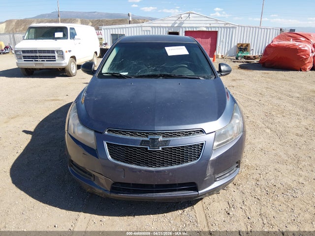 1G1PA5SHXE7465484 Chevrolet Cruze Ls Auto