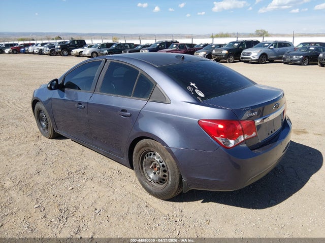 1G1PA5SHXE7465484 Chevrolet Cruze Ls Auto