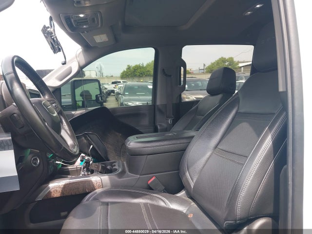 1GT49REY1MF102629 GMC Sierra 2500hd 4wd Standard Bed Denali