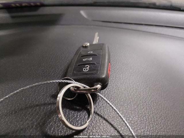2011 Volkswagen Jetta 2.5l Se მანქანა იყიდება აუქციონზე, vin: 3VWDX7AJ3BM009219, აუქციონის ნომერი: 44880046