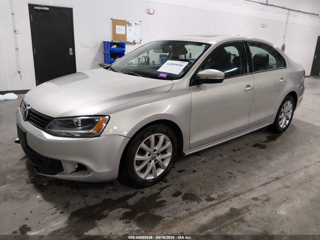 2011 Volkswagen Jetta 2.5l Se მანქანა იყიდება აუქციონზე, vin: 3VWDX7AJ3BM009219, აუქციონის ნომერი: 44880046