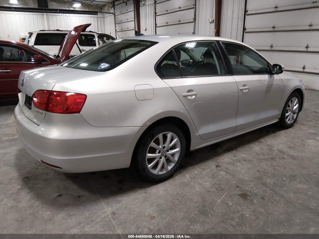 2011 Volkswagen Jetta 2.5l Se მანქანა იყიდება აუქციონზე, vin: 3VWDX7AJ3BM009219, აუქციონის ნომერი: 44880046