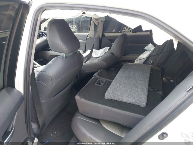 4T1B21HK3JU002006 Toyota Camry Hybrid Xle
