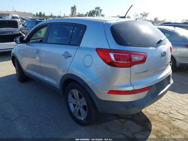 2012 KIA SPORTAGE KNDPB3A25C7240179 Photo 2
