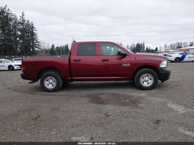 1C6RR7KG0JS297204 RAM 1500 Tradesman 4x4 5&#039;7 Box