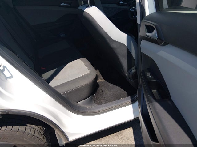 Aukcja sprzedaży 2022 Volkswagen Taos 1.5t S, vin: 3VVDX7B29NM019687, numer aukcji: 44880118