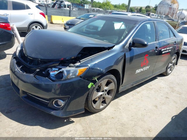 4T1BF1FK1EU455795 Toyota Camry Se Sport