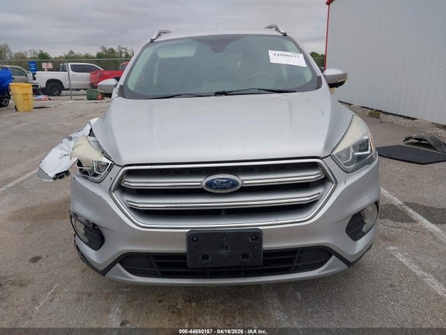 2017 Ford Escape Titanium მანქანა იყიდება აუქციონზე, vin: 1FMCU9JD7HUE95238, აუქციონის ნომერი: 44880157