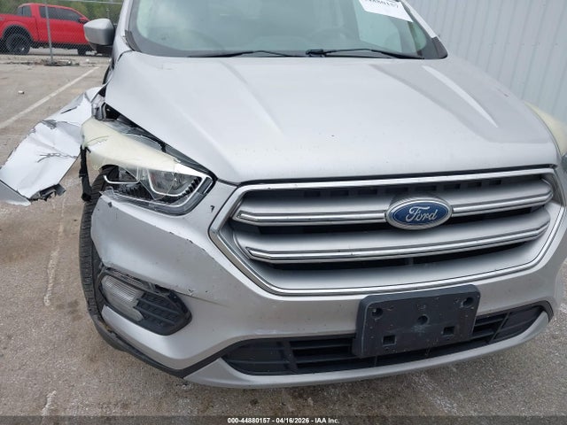 2017 Ford Escape Titanium მანქანა იყიდება აუქციონზე, vin: 1FMCU9JD7HUE95238, აუქციონის ნომერი: 44880157