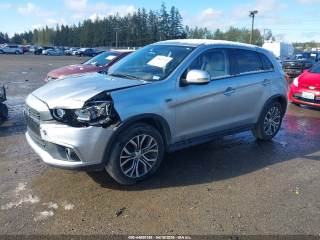 JA4AP3AU4HZ064157 Mitsubishi Outlander Sport 2.0 Es/2.0 Le
