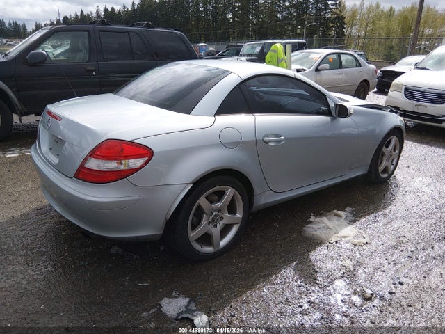 44880173 :رقم المزاد ، WDBWK56F85F042710 vin ، 2005 Mercedes-benz Slk 350 مزاد بيع