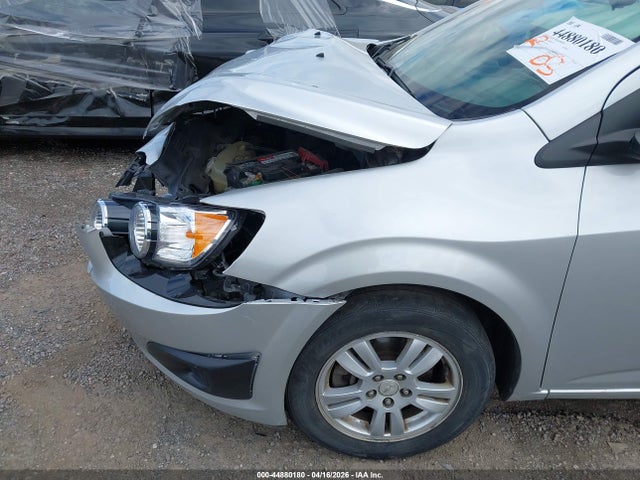 1G1JC5SH0E4202146 Chevrolet Sonic Lt Auto