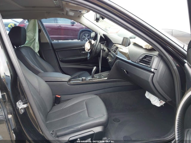 Продаж на аукціоні авто 2015 Bmw 320i, vin: WBA3B1G50FNT04274, номер лоту: 44880189