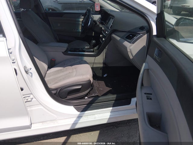 Продажа на аукционе авто 2018 Hyundai Sonata Sel, vin: 5NPE34AF1JH638723, номер лота: 44880195
