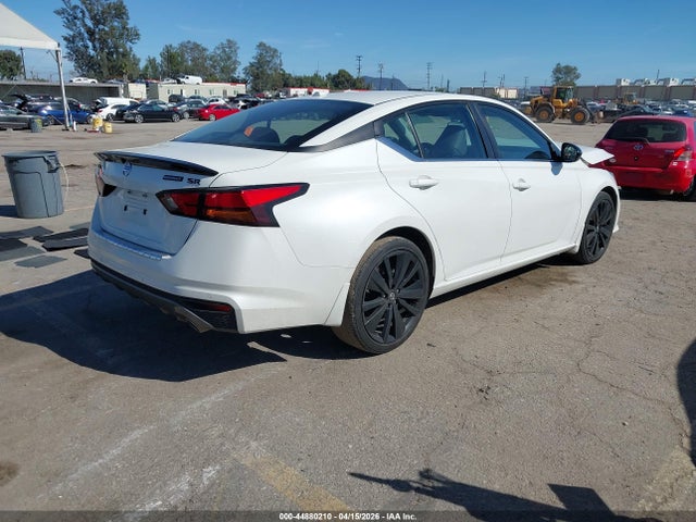 Продажа на аукционе авто 2022 Nissan Altima Sr Fwd, vin: 1N4BL4CV0NN395604, номер лота: 44880210