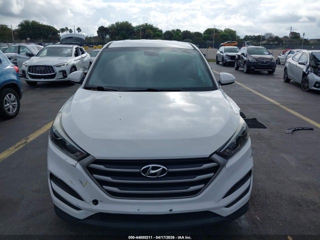 Продажа на аукционе авто 2017 Hyundai Tucson Se, vin: KM8J23A49HU404853, номер лота: 44880211