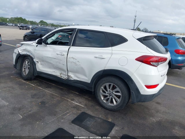 2017 Hyundai Tucson Se მანქანა იყიდება აუქციონზე, vin: KM8J23A49HU404853, აუქციონის ნომერი: 44880211