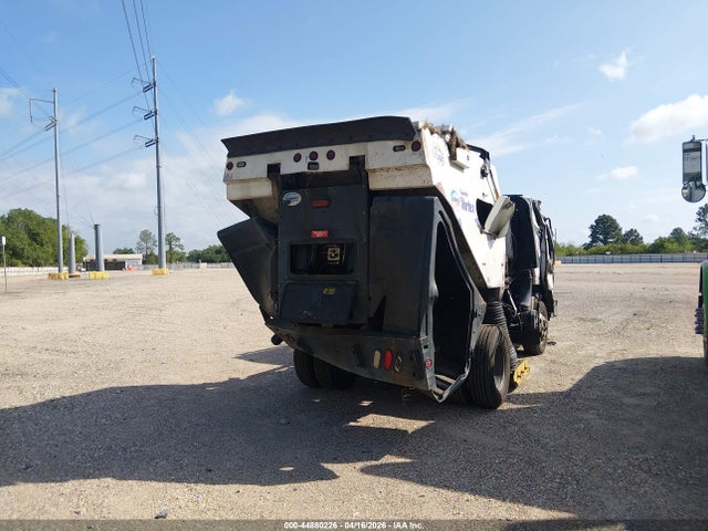 Продажа на аукционе авто 2018 Isuzu Npr, vin: 54DB4W1B7JS802188, номер лота: 44880226