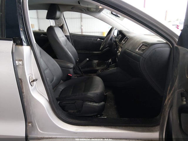 Продажа на аукционе авто 2012 Volkswagen Jetta 2.5l Se, vin: 3VWDP7AJ2CM367333, номер лота: 44880234