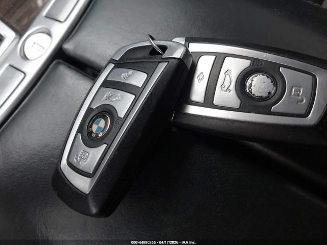 2009 Bmw 750i მანქანა იყიდება აუქციონზე, vin: WBAKA83599CY35048, აუქციონის ნომერი: 44880255