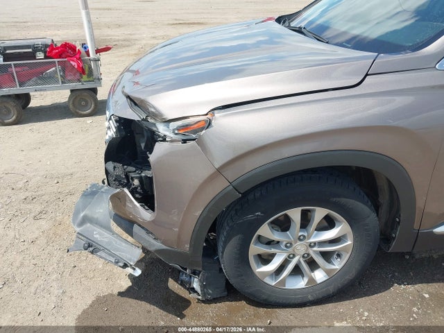 44880265 :رقم المزاد ، 5NMS23AD2KH083584 vin ، 2019 Hyundai Santa Fe Se مزاد بيع