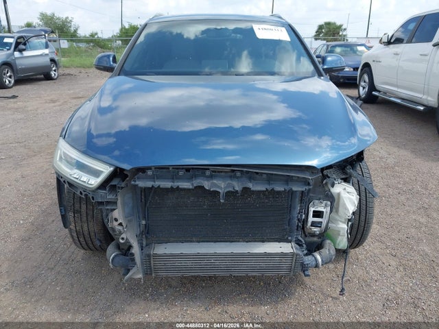 2017 Audi Q3 2.0t Premium მანქანა იყიდება აუქციონზე, vin: WA1FCCFS3HR003357, აუქციონის ნომერი: 44880312