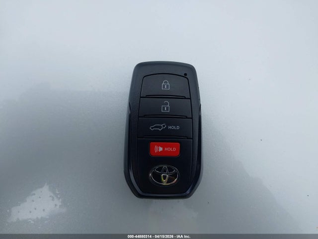 Toyota Corolla Cross Xle 2023 7MUDAABG9PV068874 Image 11