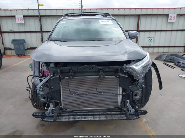 44880317 :رقم المزاد ، 2T3W1RFV5SW443001 vin ، 2025 Toyota Rav4 Xle مزاد بيع