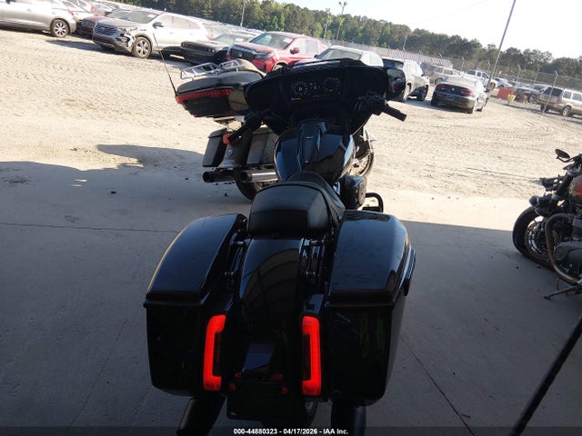 Harley-Davidson FLHX 2025 1HD1KB711SB615834 Image 6