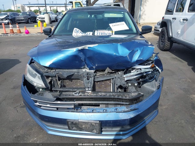 2016 Volkswagen Jetta 1.4t S მანქანა იყიდება აუქციონზე, vin: 3VW267AJ1GM373253, აუქციონის ნომერი: 44880329