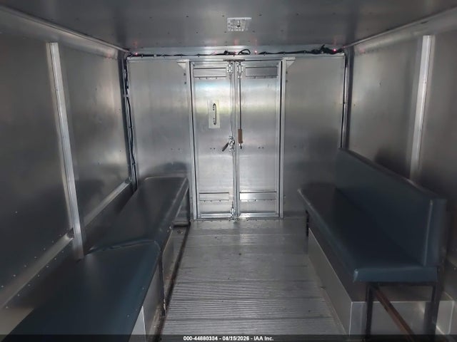 Ford E-350 Stripped 2016 1FC3E3KL5GDC18008 Image 8