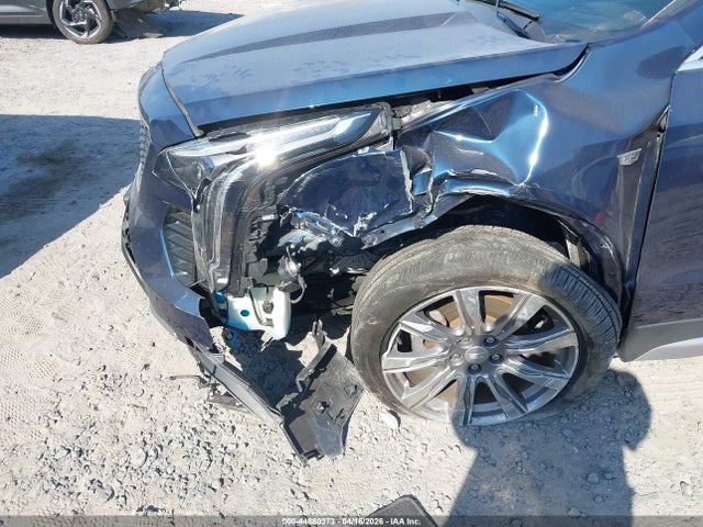 44880373 :رقم المزاد ، 1GYFZCR42KF212870 vin ، 2019 Cadillac Xt4 Premium Luxury مزاد بيع
