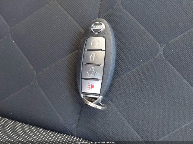 2020 Nissan Kicks Sv Xtronic Cvt მანქანა იყიდება აუქციონზე, vin: 3N1CP5CV1LL485174, აუქციონის ნომერი: 44880374