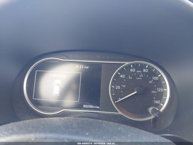 2020 Nissan Kicks Sv Xtronic Cvt მანქანა იყიდება აუქციონზე, vin: 3N1CP5CV1LL485174, აუქციონის ნომერი: 44880374