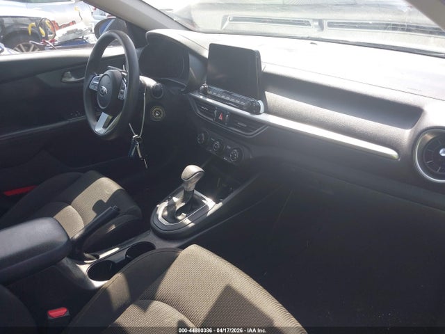 3KPF24AD4ME331657 KIA Forte Lxs